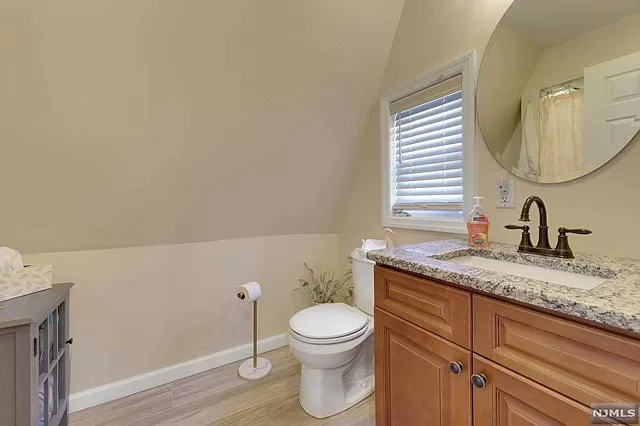 430 Highland Ave #3 - Photo 4 of 8