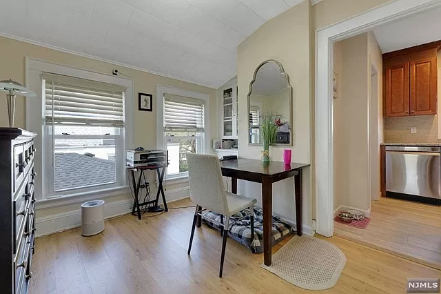 430 Highland Ave #3 - Photo 7 of 8