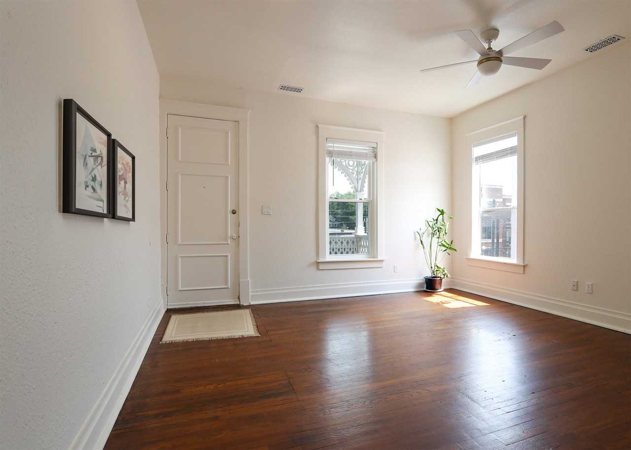 1525 Madison Ave - Photo 3 of 12