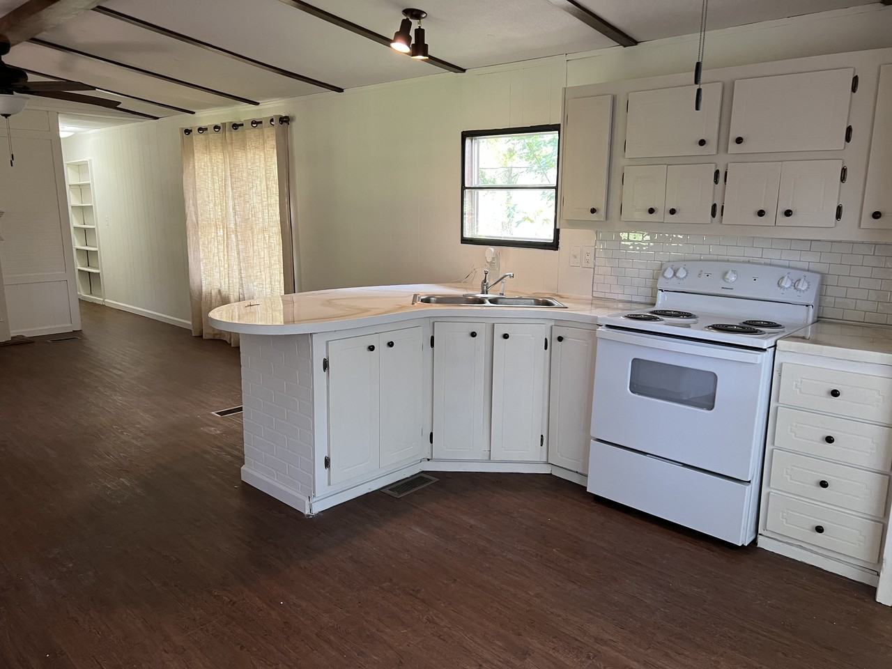 566 Rambin Rd #NA - Photo 2 of 5