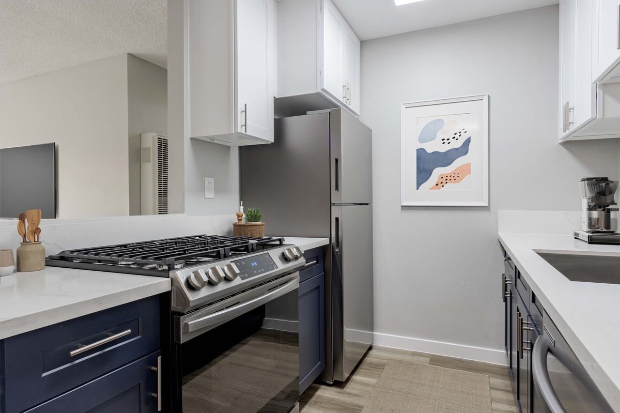 Patterson Place - Photo 3 of 35