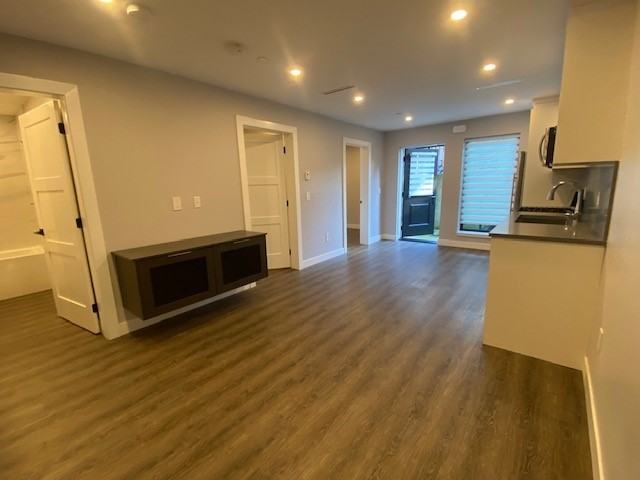 6078 Crown Street - Photo 3 of 12