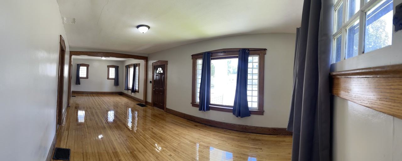 14535 16th Ave - Photo 2 of 12