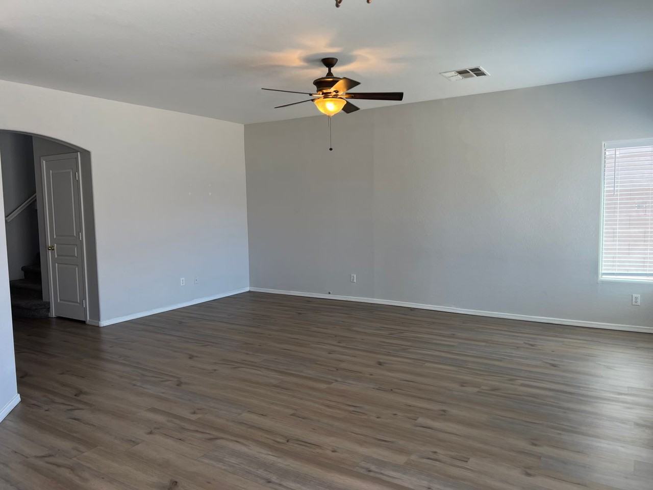 11383 W Mountain View Dr - Photo 6 of 16