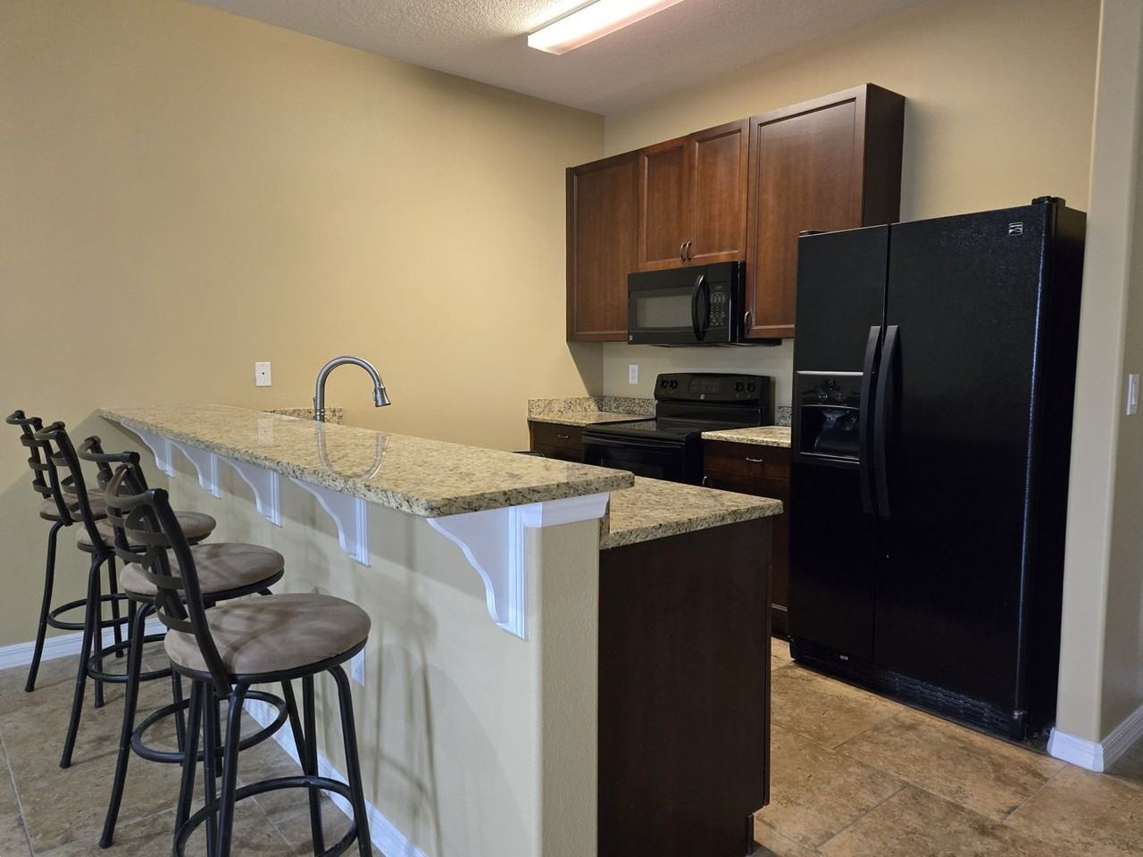 274A Cedar St - Photo 5 of 18