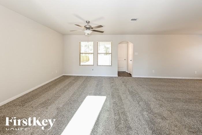 25593 Roy Rogers Ct - Photo 3 of 15