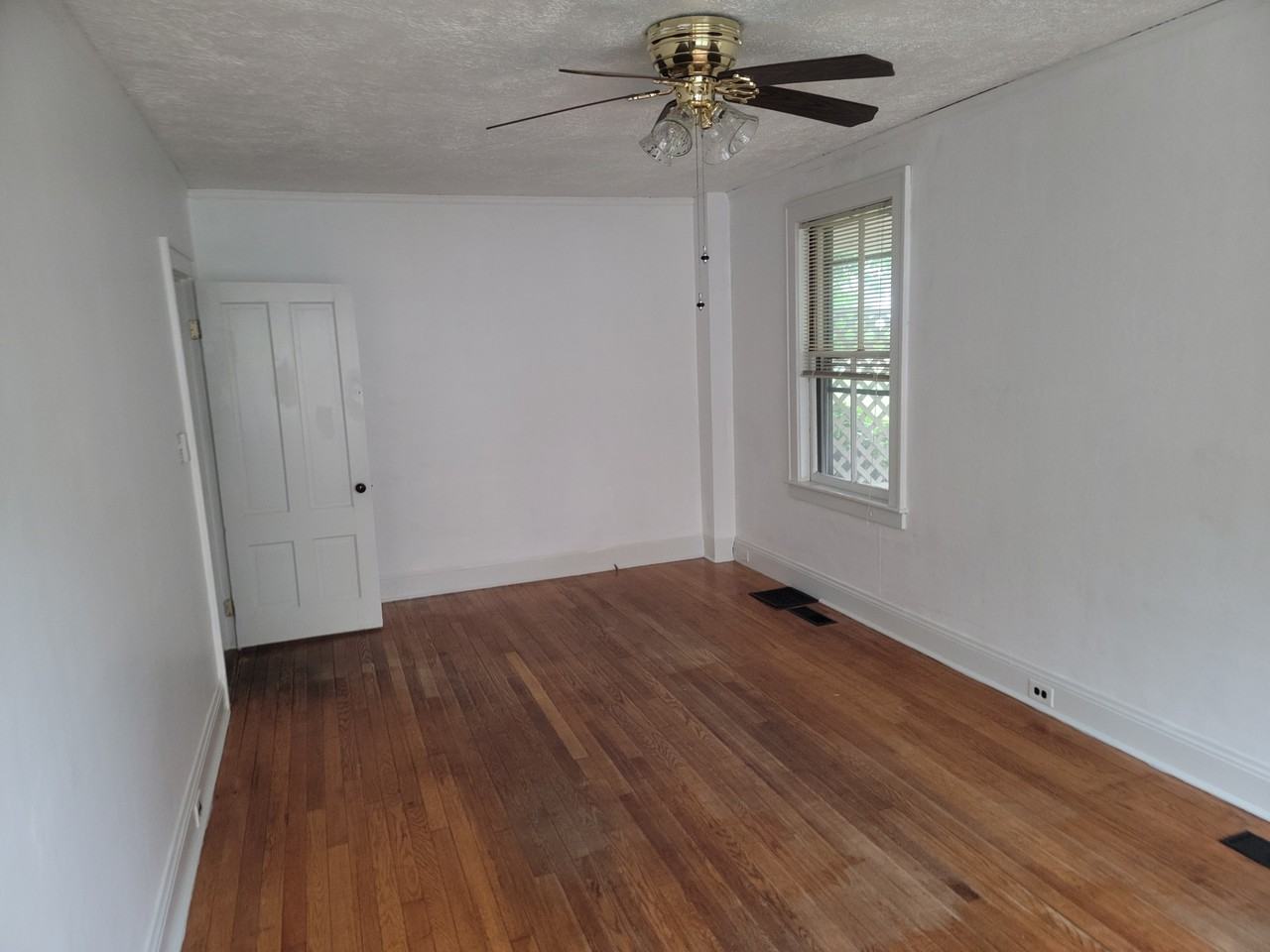 4 Bailey Ave #NA - Photo 2 of 6