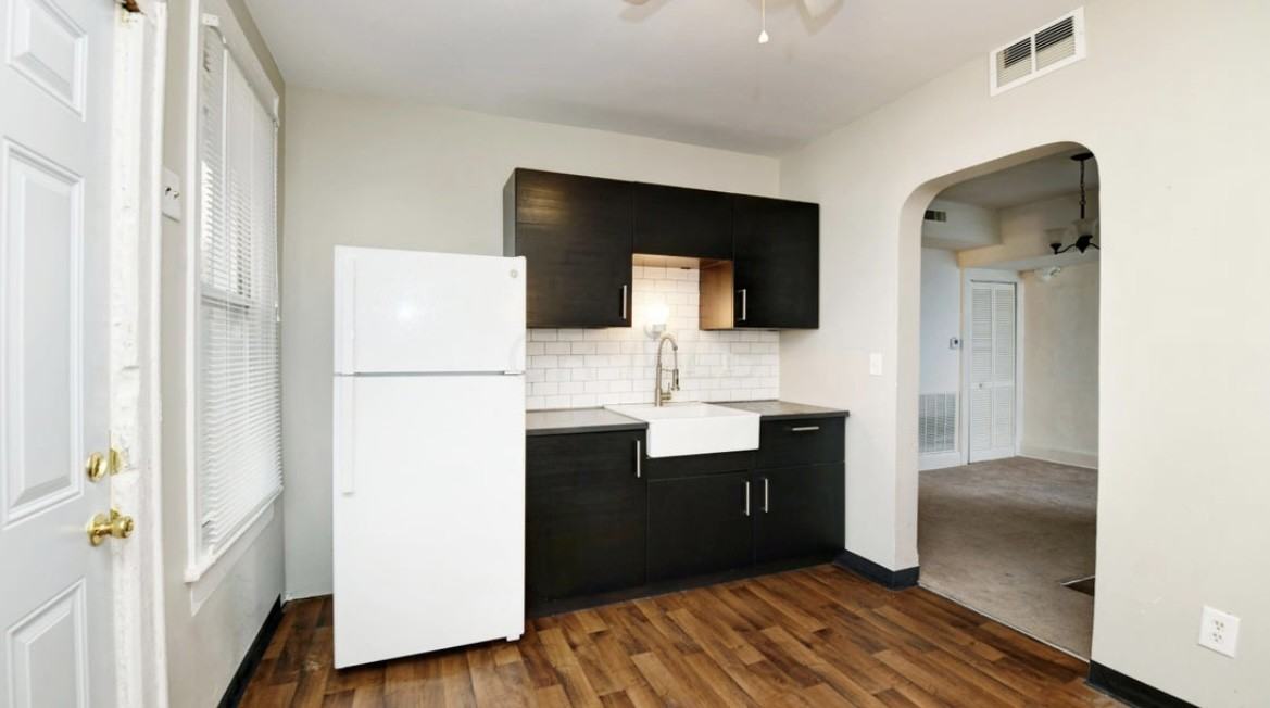 344 Loeffler Ave #NA - Photo 6 of 17