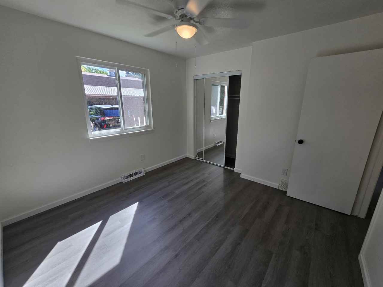 4705 Fishcreek Rd #2 - Photo 5 of 7