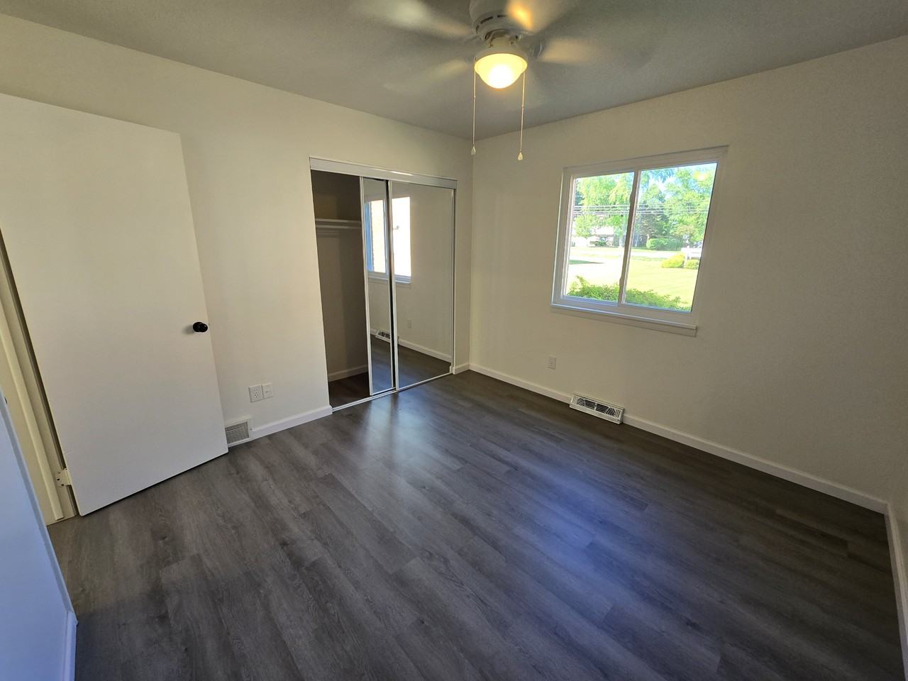 4705 Fishcreek Rd #2 - Photo 6 of 7