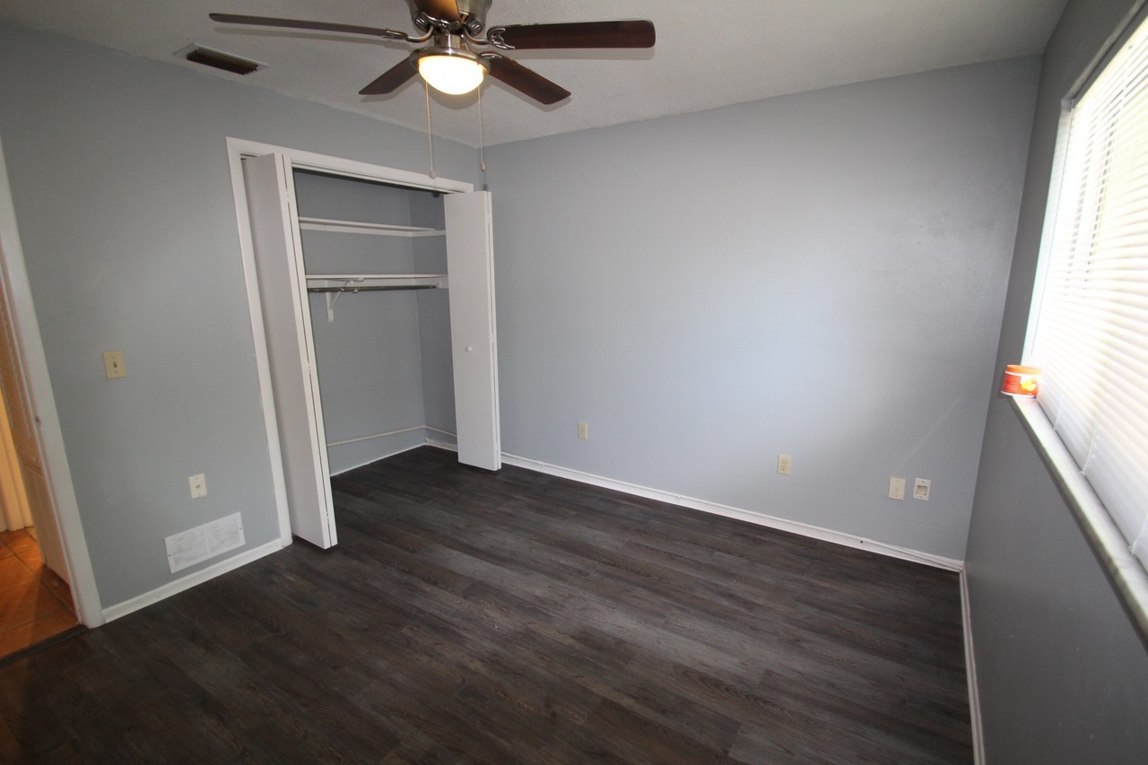 857 Lyndhurst St #A - Photo 7 of 15