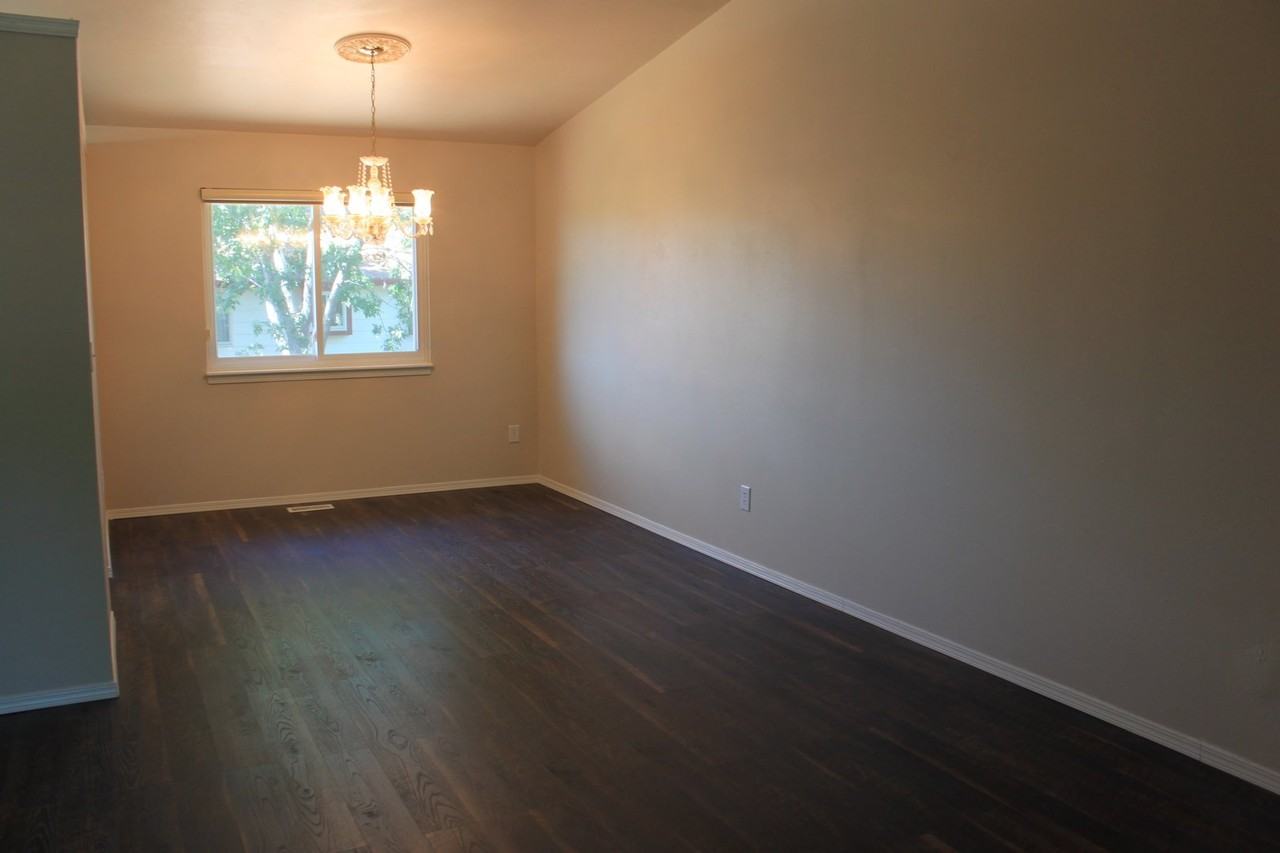 2130 Crystal River Dr - Photo 4 of 27
