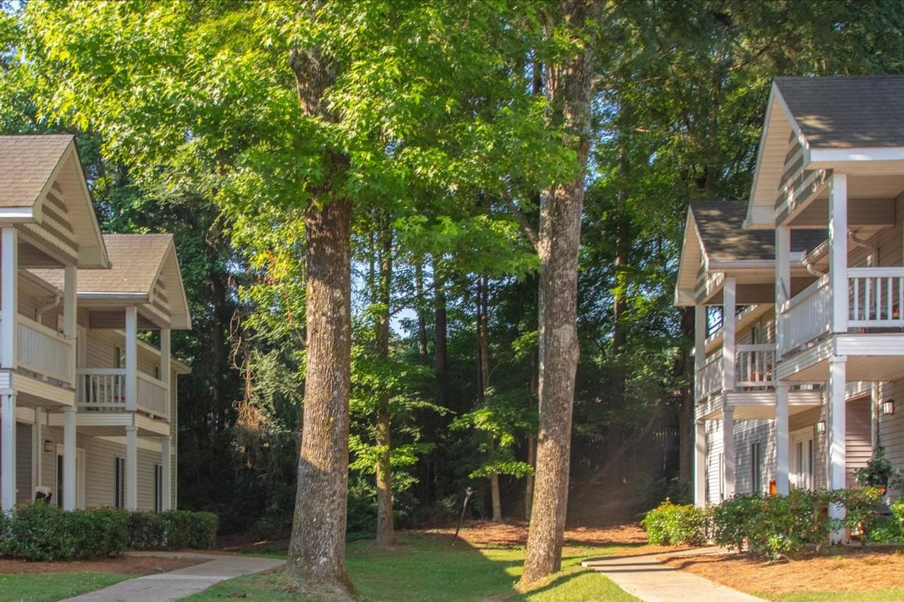 The Reserve at Christopher Street (Phase 1) - Photo 6 of 14