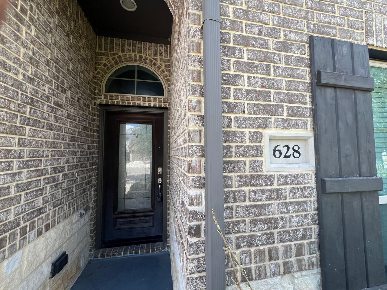 628 Arroyo Dorado - Photo 2 of 42