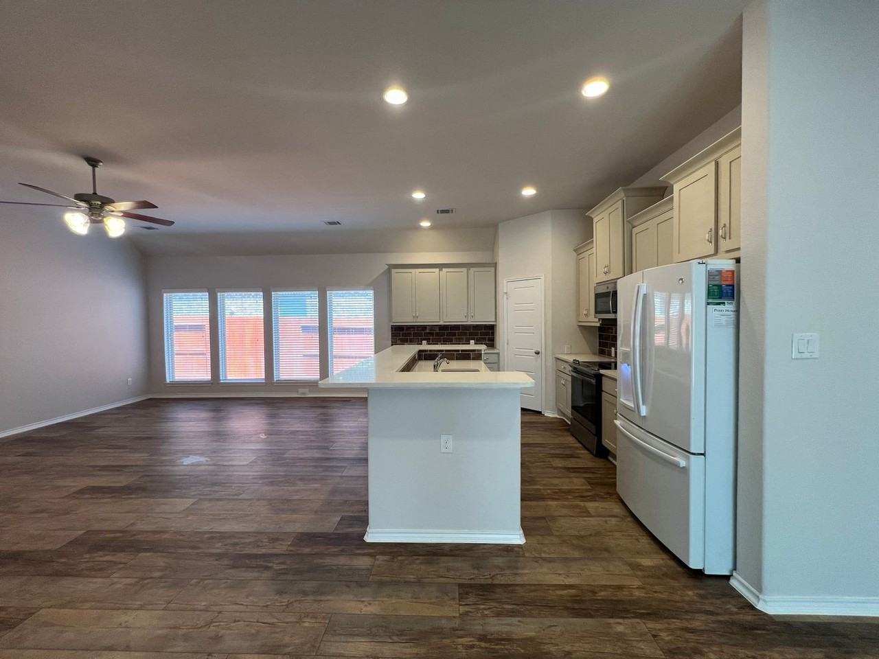 628 Arroyo Dorado - Photo 6 of 42