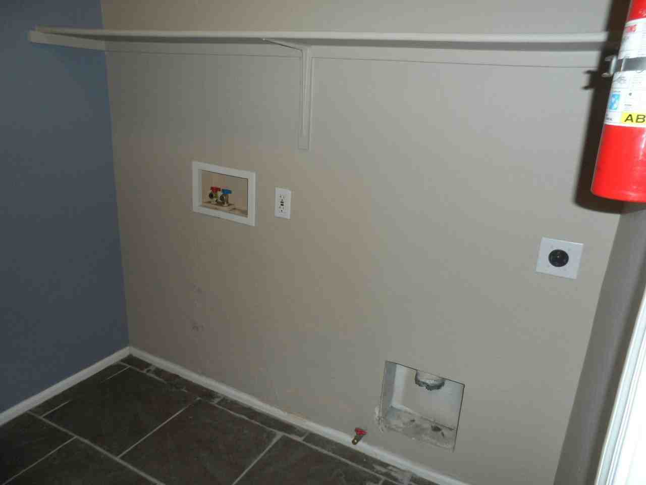 15012 W Riviera Dr - Photo 5 of 12