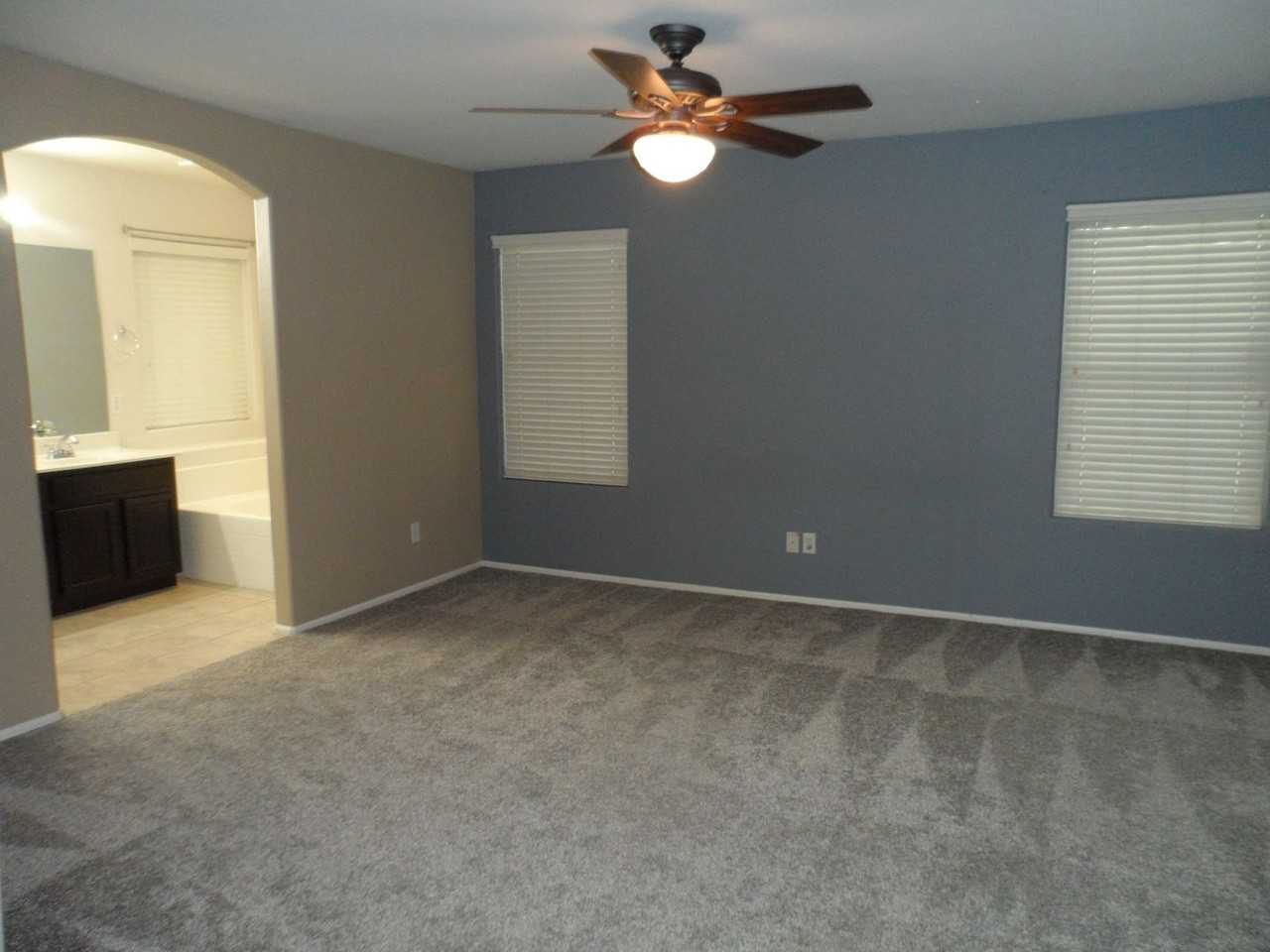 15012 W Riviera Dr - Photo 6 of 12