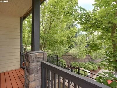 1408 Ne Redspire Ln #NA - Photo 3 of 24
