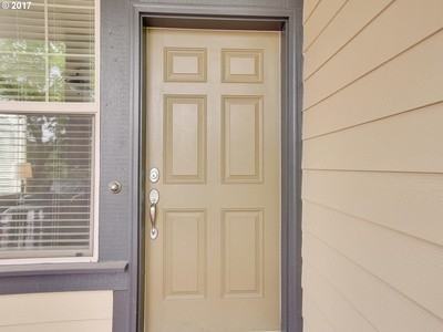 1408 Ne Redspire Ln #NA - Photo 4 of 24