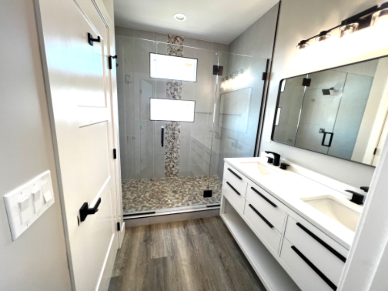 2537 E Southgate Ave #1 - Photo 2 of 11