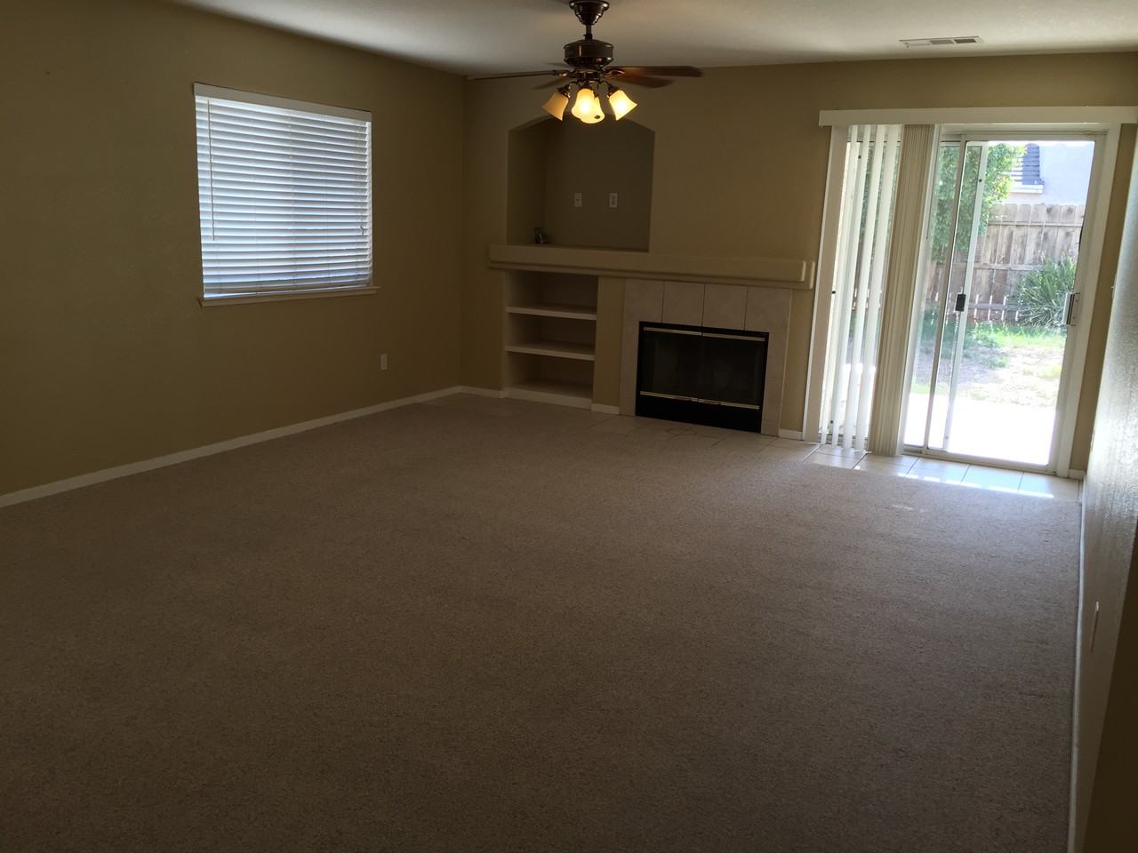 1008 Cypress Hill Ln - Photo 2 of 5