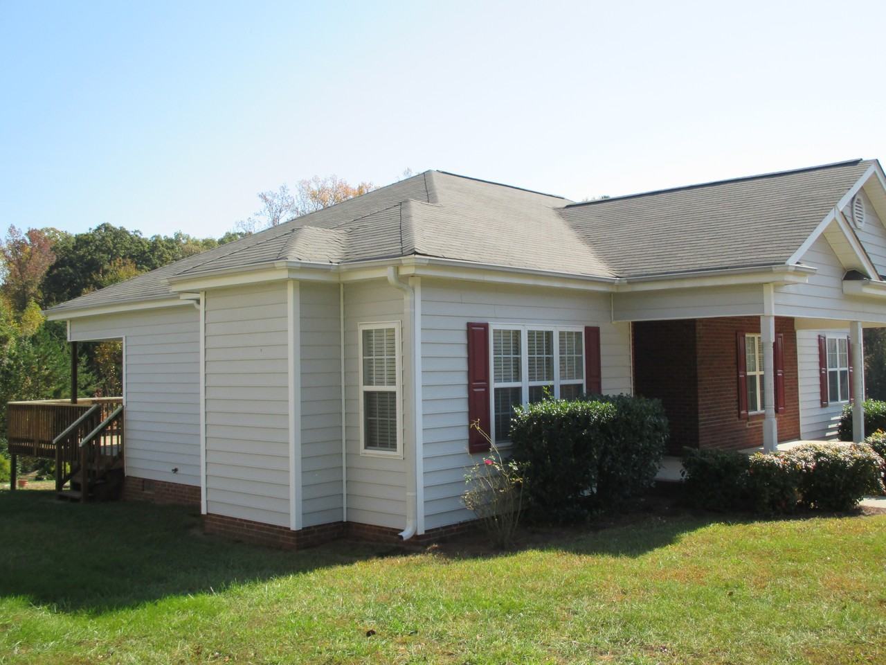 4513 Lasley Dr - Photo 3 of 13