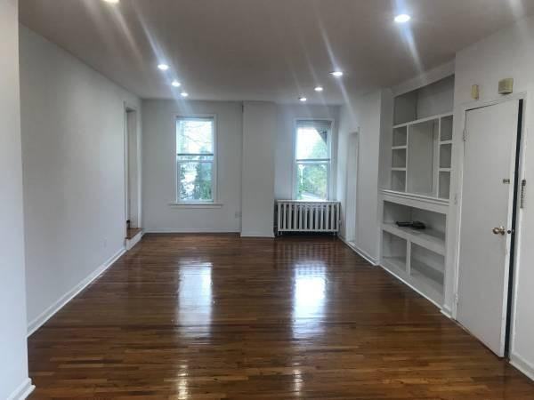 760 Richbell Rd - Photo 2 of 5
