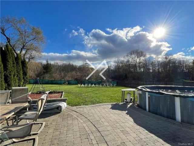 99 Barnes Rd - Photo 2 of 20