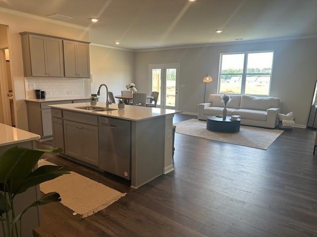 2411 Bayberry St - Photo 5 of 28