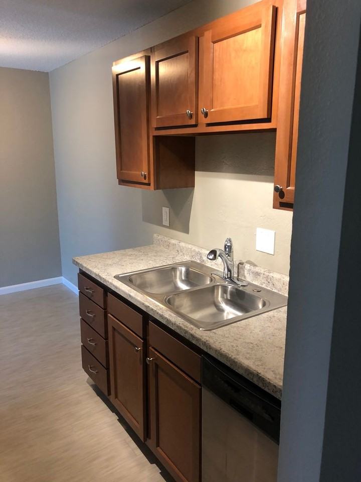 2631 Columbus Ave LLC - Photo 2 of 13