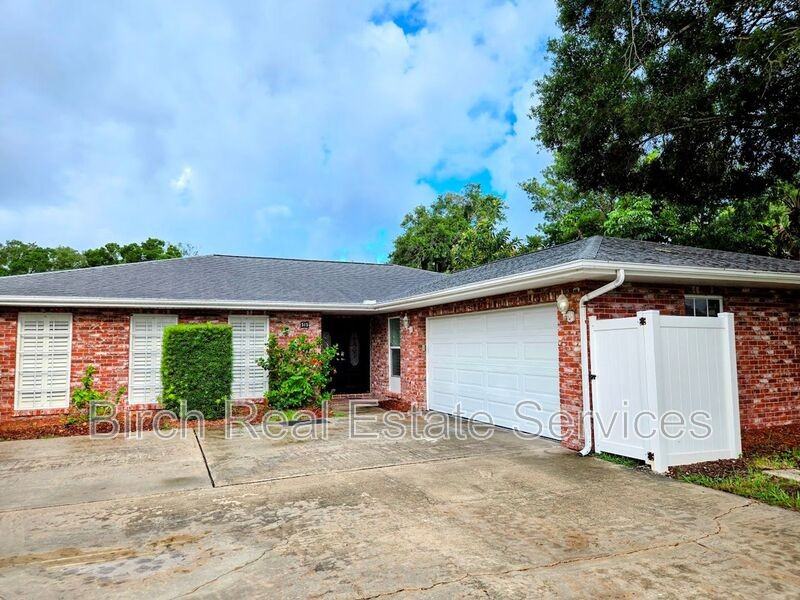 515 Hollow Ridge Rd - Photo 2 of 32