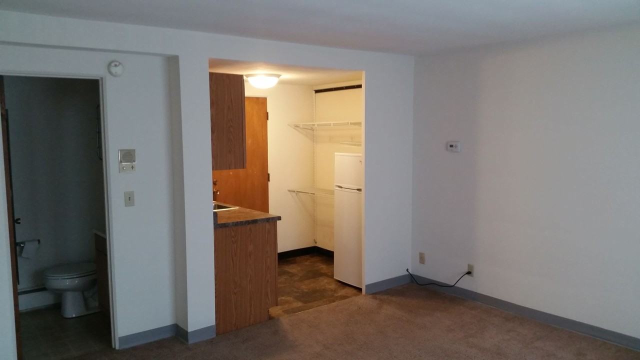 121 S Hancock Street - Photo 6 of 16