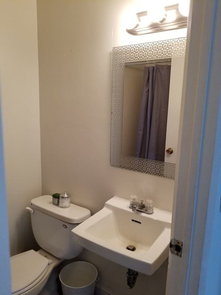 121 S Hancock Street - Photo 6 of 9