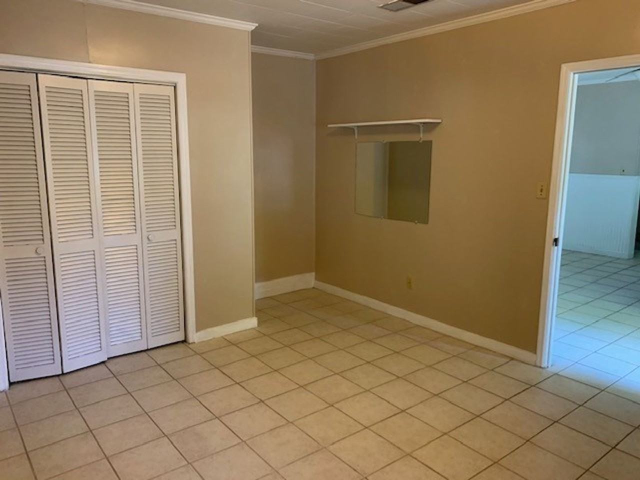 114 1/2 High St - Photo 5 of 6