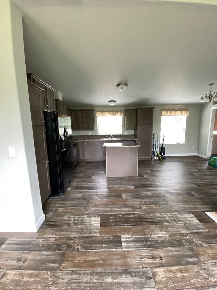 582 Summit Pl #NA - Photo 3 of 20