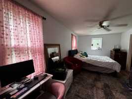 featured image of 32 Winston Ave