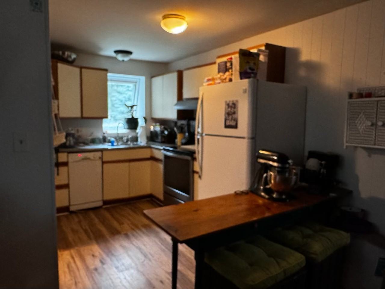 32 Winston Ave - Photo 3 of 4