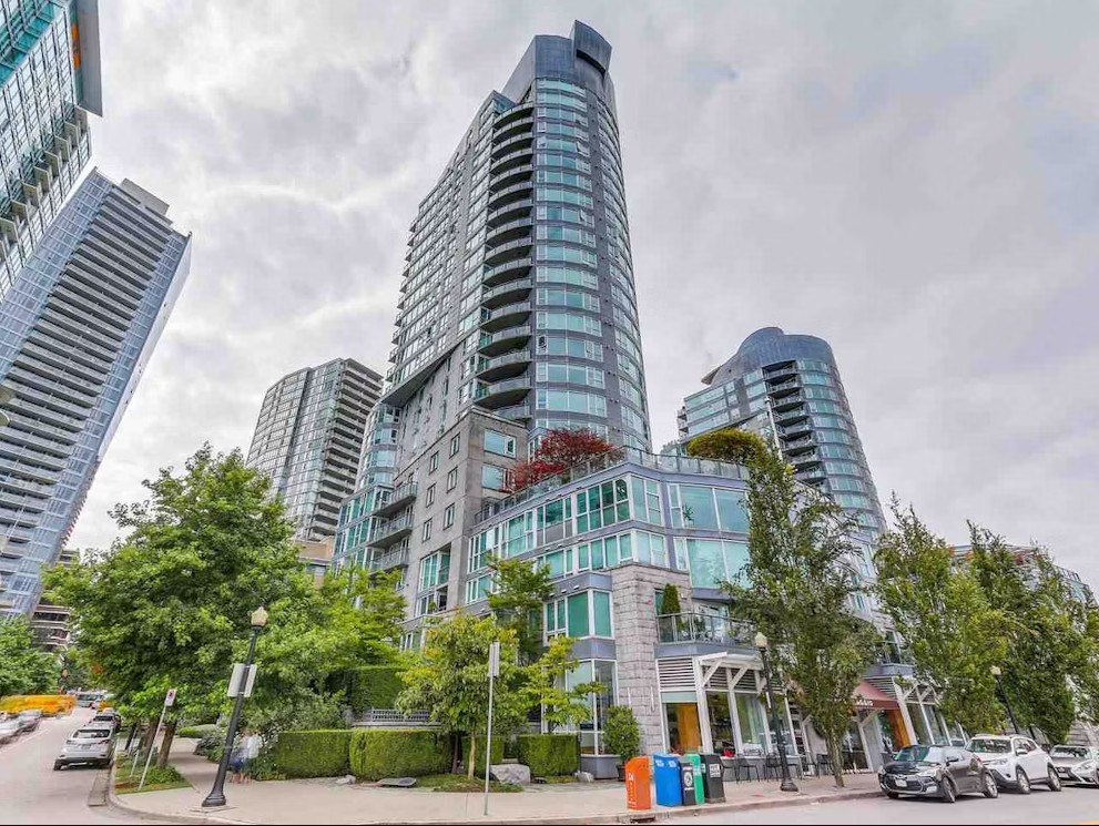 535 Nicola Street #1201