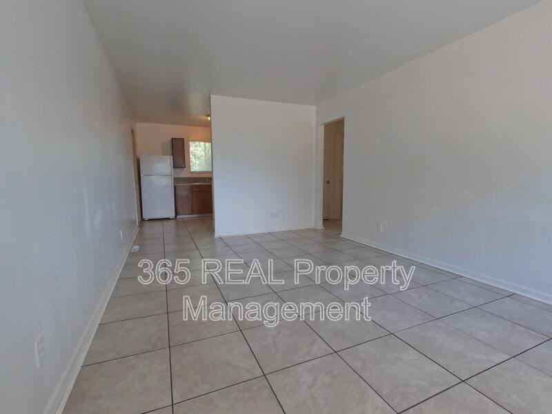 3512 Highland Dr - Photo 2 of 15