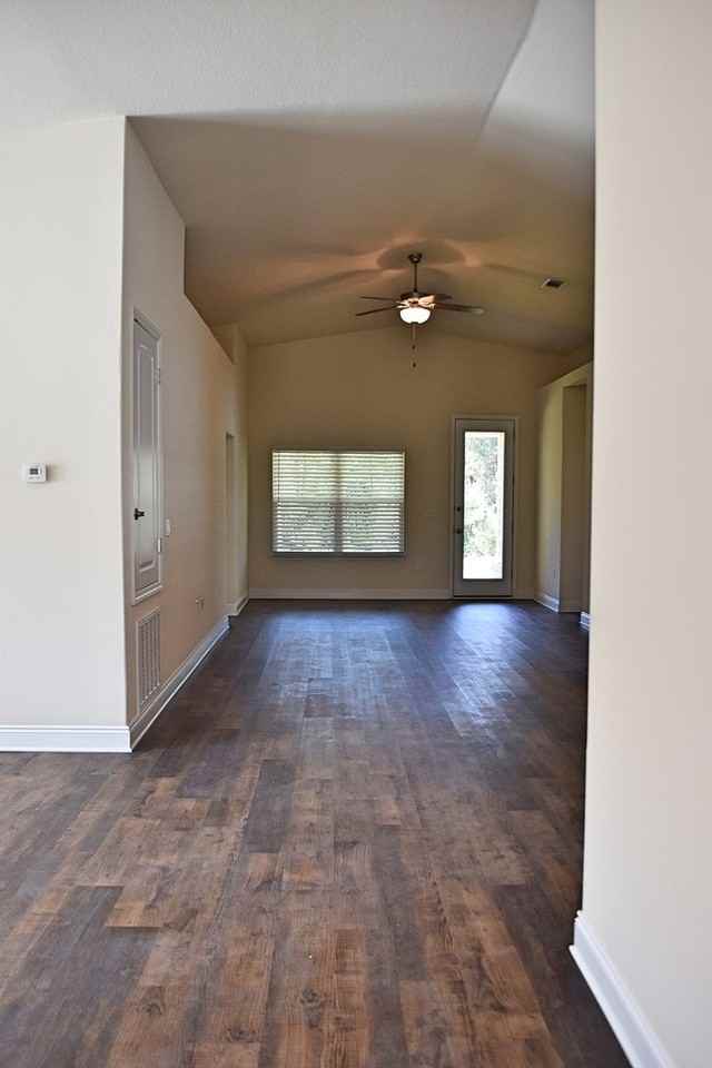 211 Brandywine Rd - Photo 2 of 35