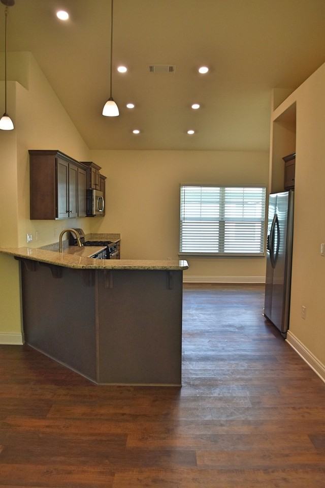 211 Brandywine Rd - Photo 5 of 35