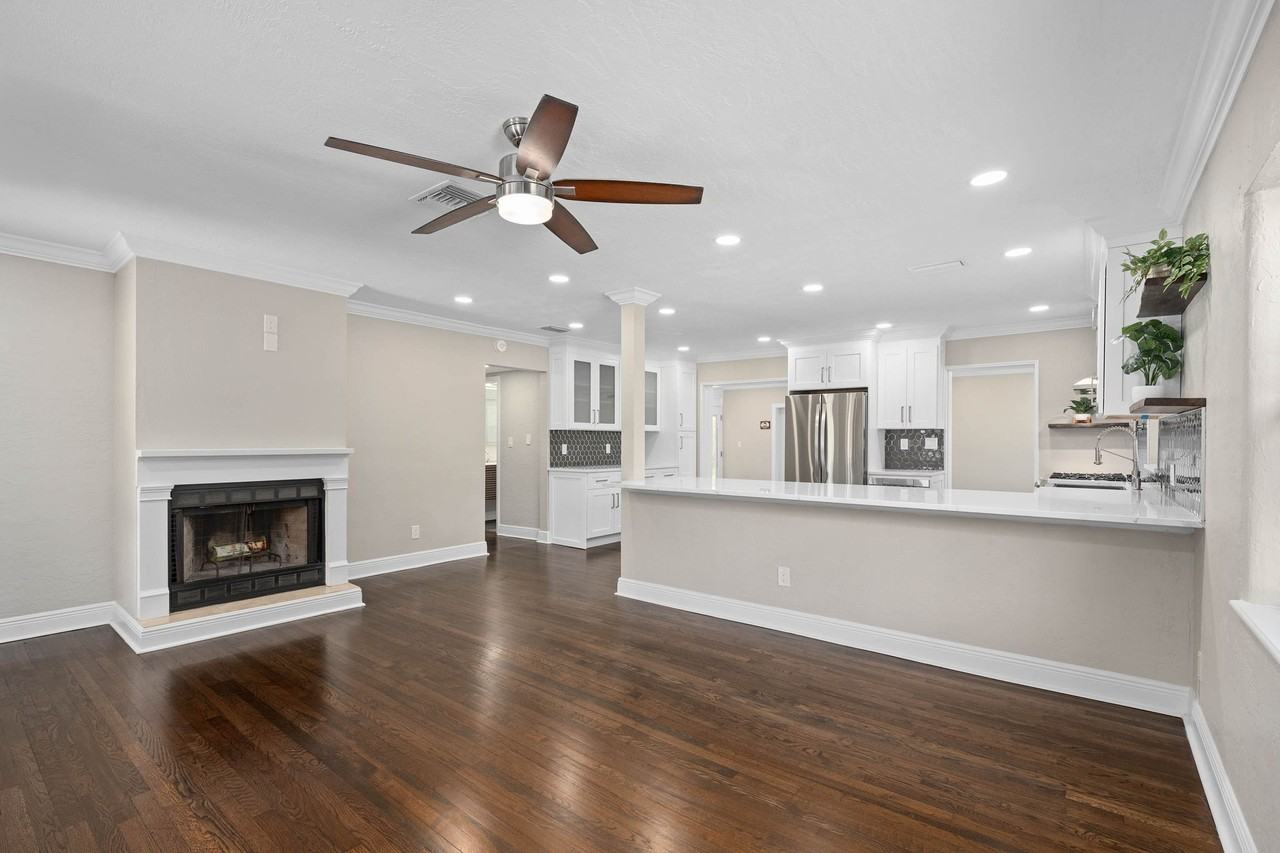 400 E Grant St #NA - Photo 5 of 50