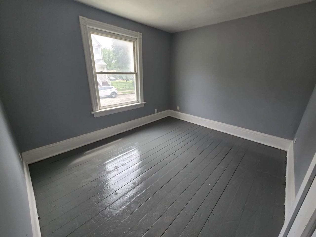 2608 W Walnut St #2 - Photo 2 of 11