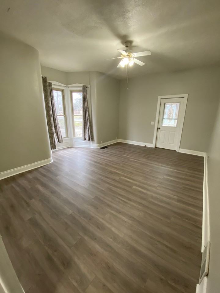 222 W Benton St #1 - Photo 2 of 9