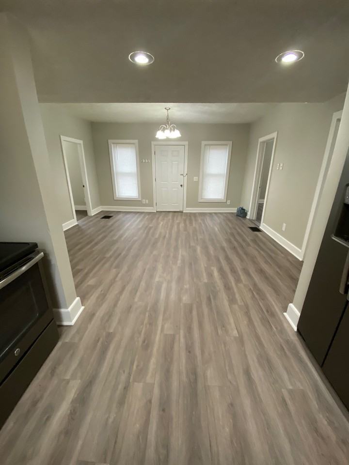 222 W Benton St #1 - Photo 3 of 9