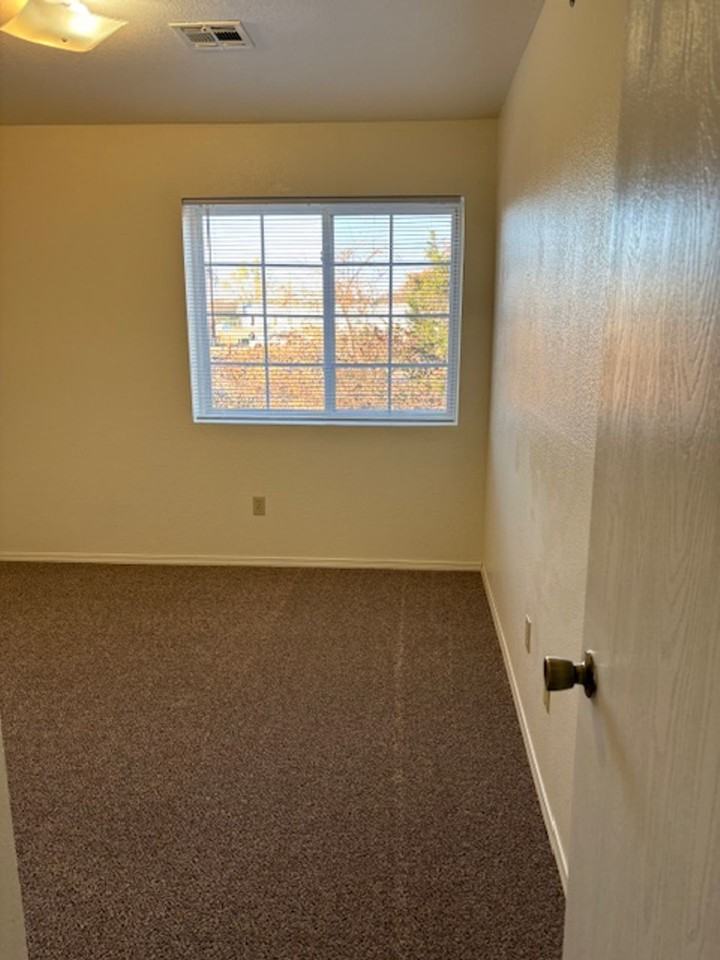 Lindens Shawnee 2 - Photo 4 of 5