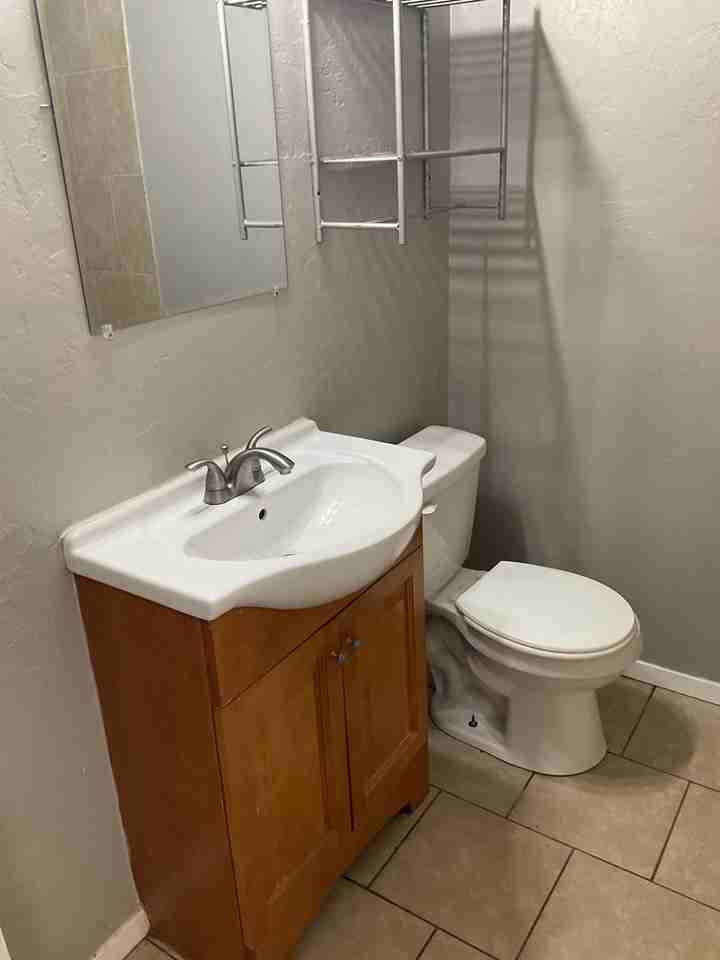 3119 Se 21st St - Photo 6 of 7