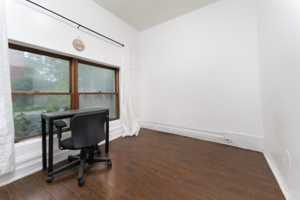 featured image of 430 Lyon St N #2