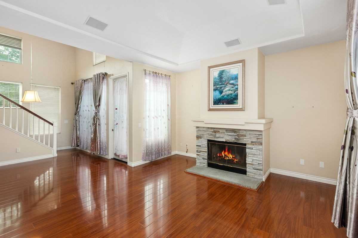 12085 World Trade Dr - Photo 4 of 25