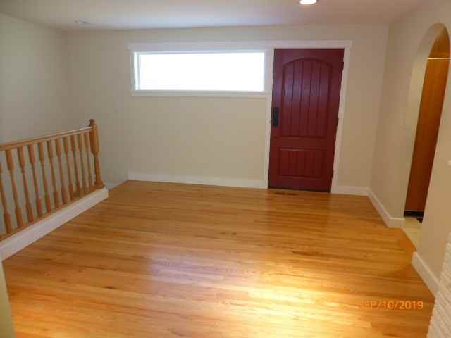 2830 107th Ave Ne - Photo 3 of 21